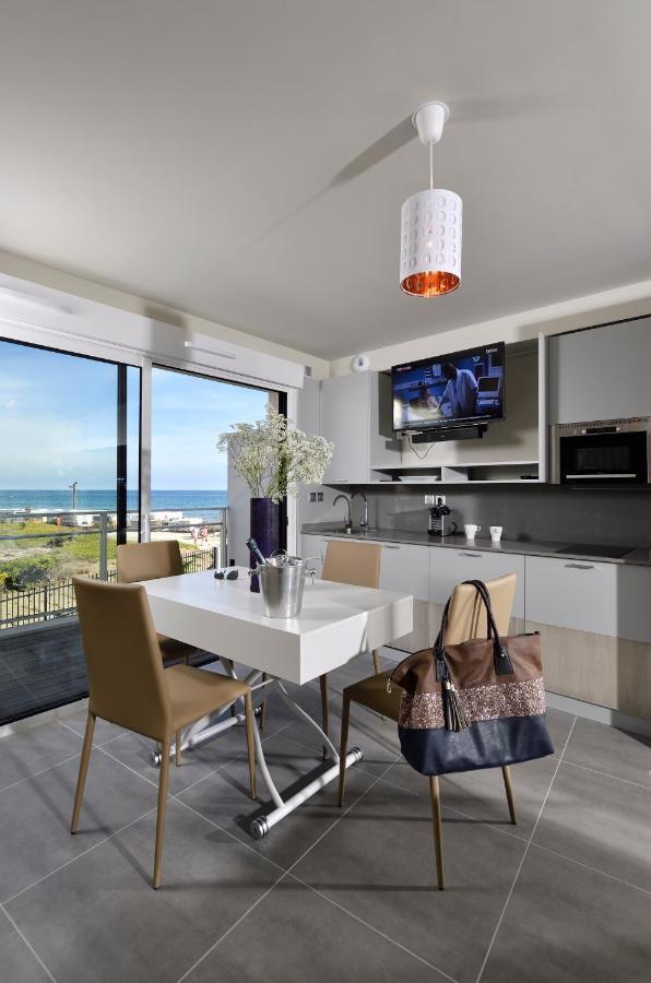 Le Nautilia Residence De Luxe "Reservee Aux Couples" آجد المظهر الخارجي الصورة