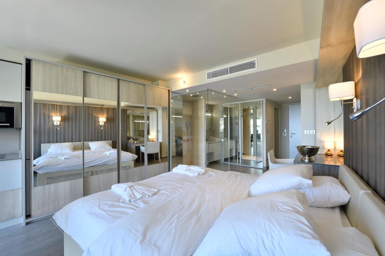 Le Nautilia Residence De Luxe "Reservee Aux Couples" آجد المظهر الخارجي الصورة